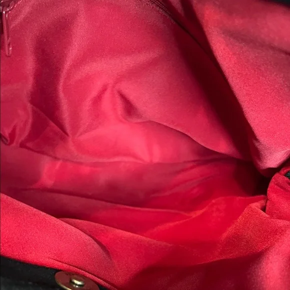 Black and Red Leather Fringe Handbag - Picture 3 of 7